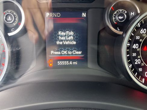 Used 2024 RAM 3500 Big Horn image 24