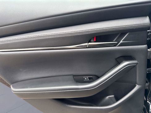 Certified 2025 MAZDA MAZDA3 s image 11