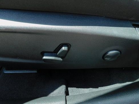 Used 2023 Dodge Charger SXT image 8