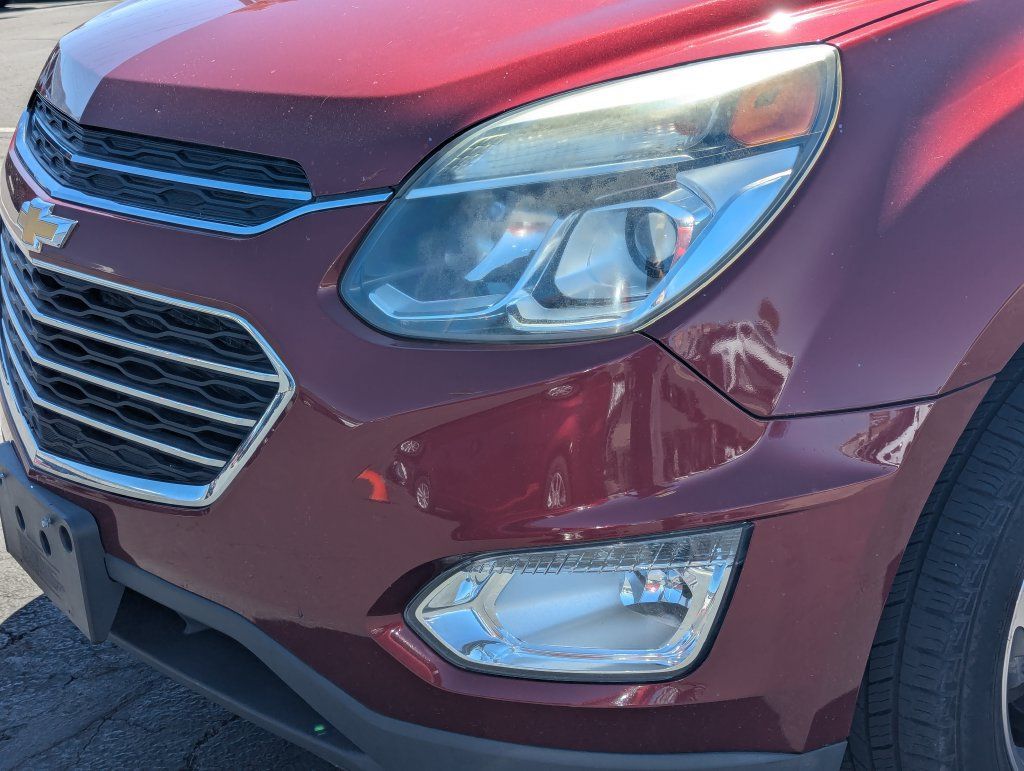 Used 2016 Chevrolet Equinox LTZ w/ Enhanced Convenience Package AWD/4WD image 12