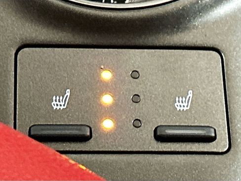 Used 2024 Toyota Camry XSE image 17