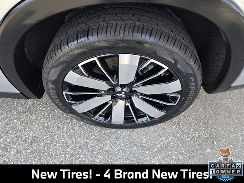 Used 2025 Mitsubishi Outlander SE FWD image 12