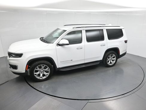 Used 2022 Jeep Wagoneer Series II image 45