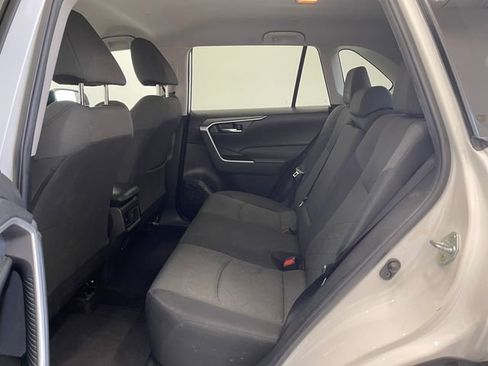 Used 2021 Toyota RAV4 XLE image 20