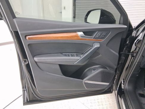 Used 2023 Audi Q5 Premium Plus w/ Premium Plus Package image 21