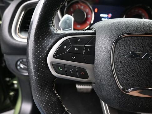 Used 2022 Dodge Challenger SRT Hellcat RWD image 12