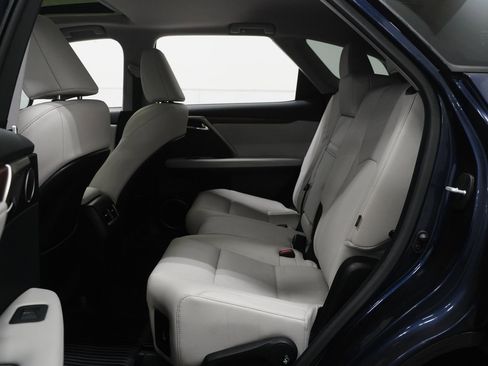 Used 2021 Lexus RX 350L Premium w/ Premium Package image 15