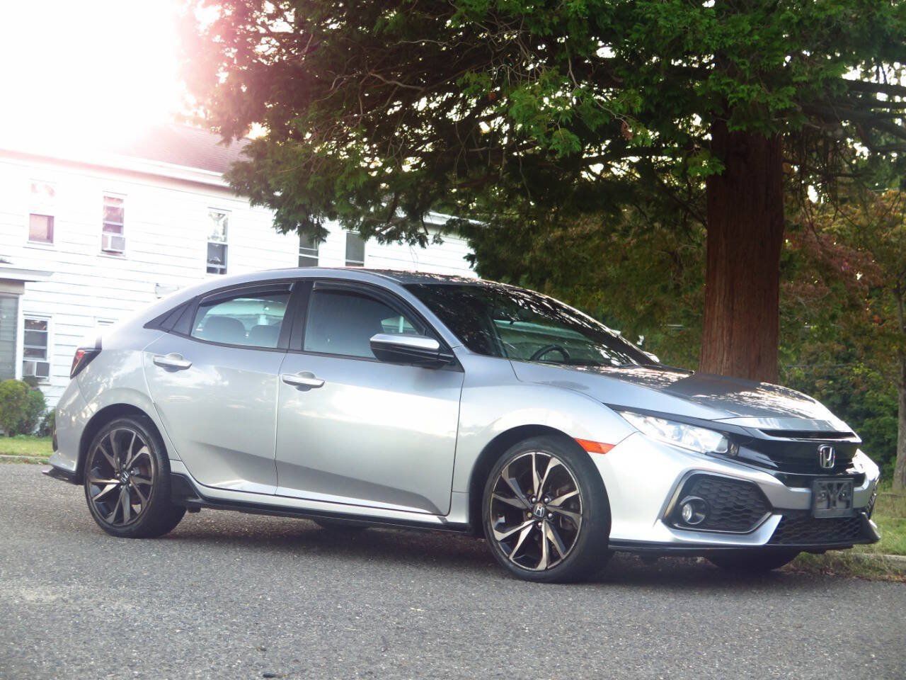 Used 2018 Honda Civic Sport image 7