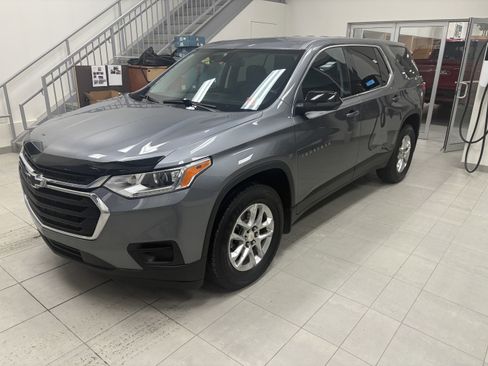 Used 2021 Chevrolet Traverse LS w/ LPO, Floor Liner Package image 2