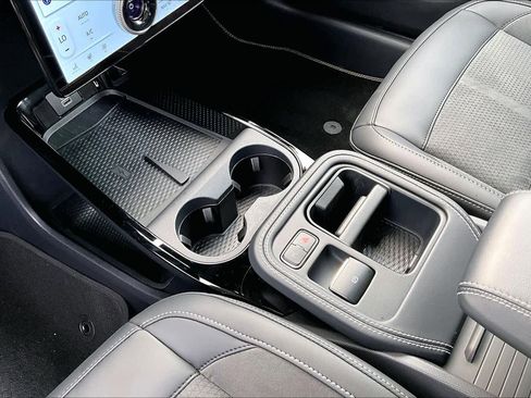 Certified 2025 Ford Mustang Mach-E GT image 16