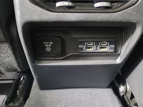 Used 2023 Jeep Grand Cherokee Laredo w/ Luxury Tech Group I image 67