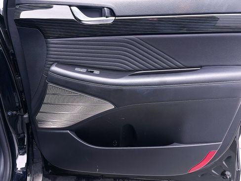 Used 2024 Hyundai Palisade Calligraphy image 43