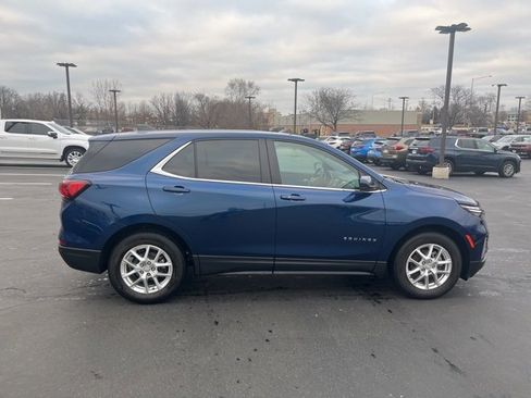 Used 2022 Chevrolet Equinox LT image 6