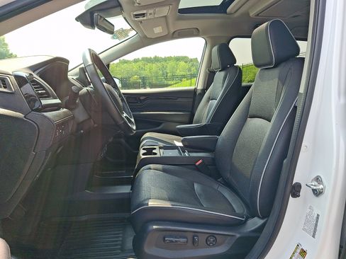 Used 2025 Honda Odyssey Elite image 15