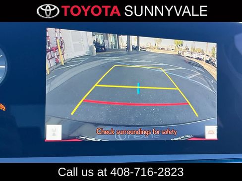 Used 2025 Lexus ES 300h w/ Premium Package image 22