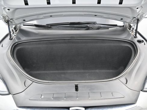 Used 2020 Tesla Model X Long Range image 39