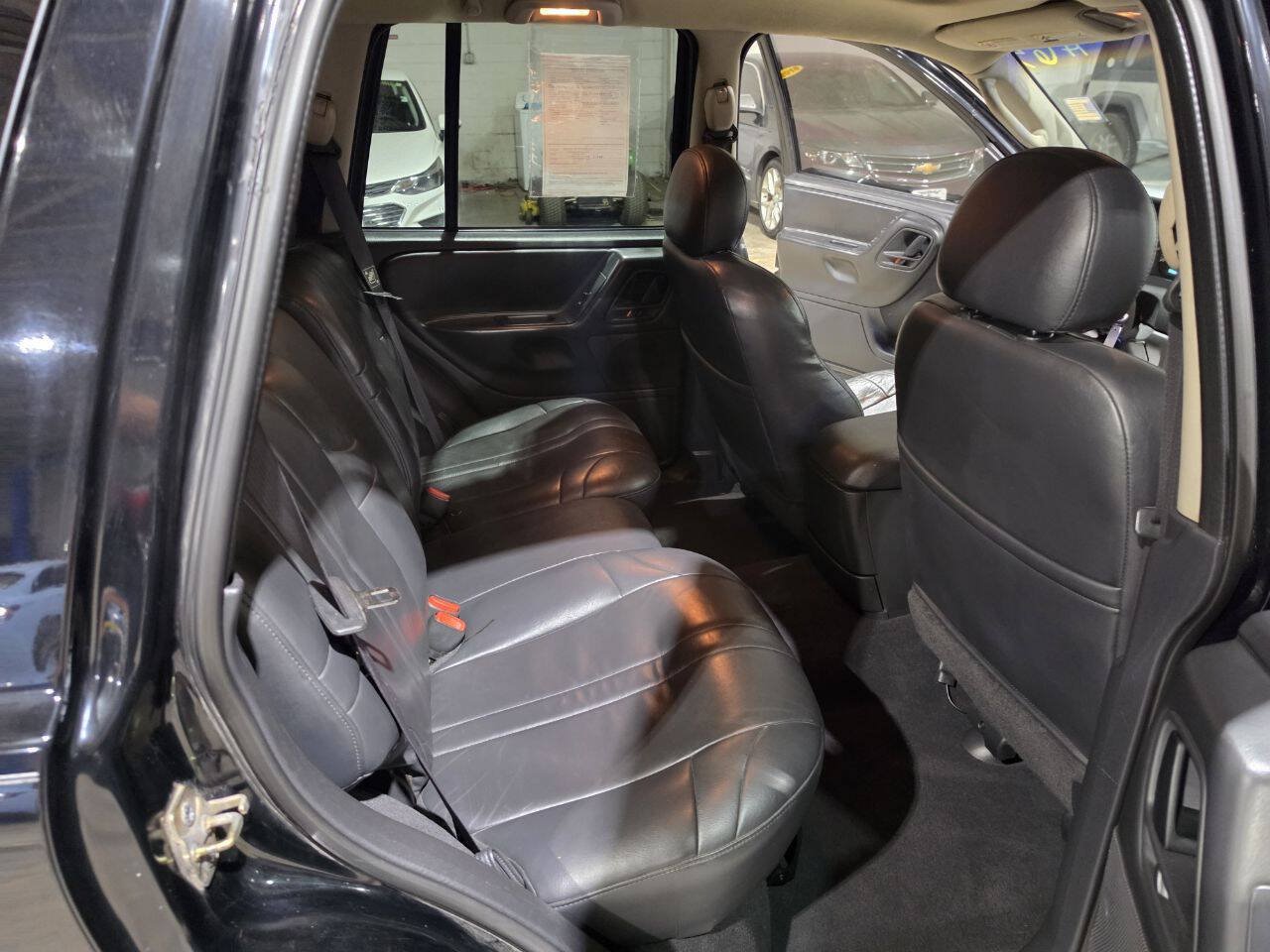 Used 2002 Jeep Grand Cherokee Laredo AWD/4WD image 31