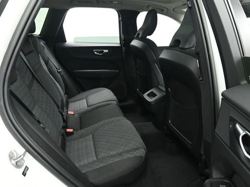 Used 2023 Volvo XC60 B5 Core AWD/4WD image 21