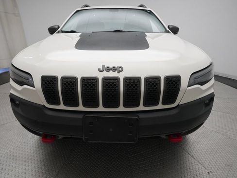 Used 2019 Jeep Cherokee Trailhawk w/ Comfort/Convenience Group AWD/4WD image 22