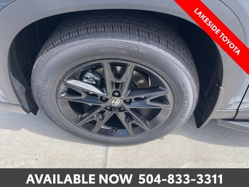 New 2026 Toyota Grand Highlander Limited FWD image 9