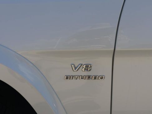 Used 2015 Mercedes-Benz GL 63 AMG 4MATIC image 16