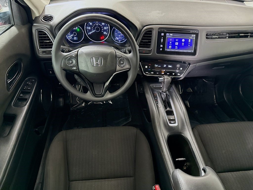 Used 2018 Honda HR-V EX image 16