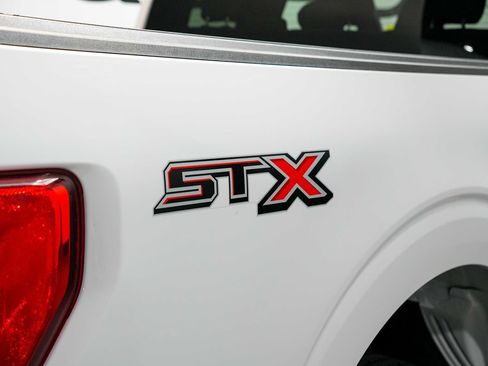 Used 2021 Ford F150 XL w/ Equipment Group 101A High RWD image 12