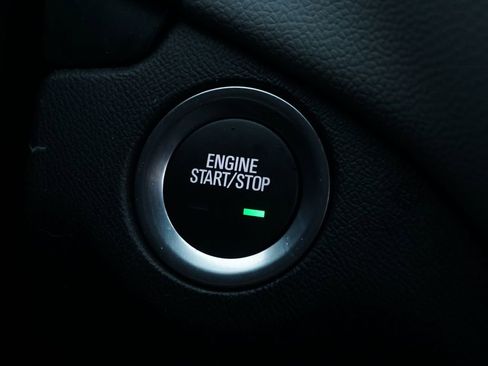 Used 2024 Chevrolet Equinox LS w/ LS Convenience Package image 17