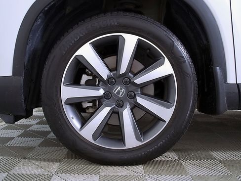 Used 2024 Honda Pilot Elite image 4