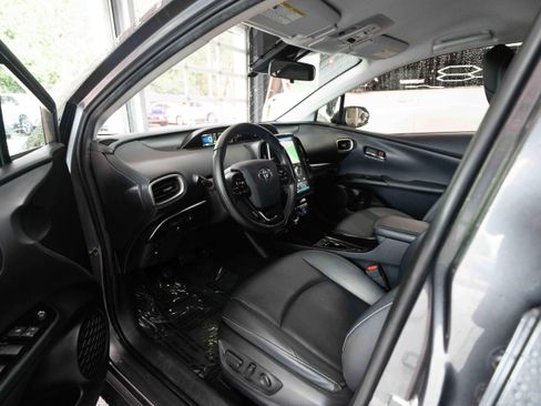 Used 2020 Toyota Prius Prime XLE FWD image 8