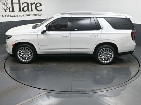 Used 2023 Chevrolet Tahoe High Country w/ Advanced Technology Package AWD/4WD image 45