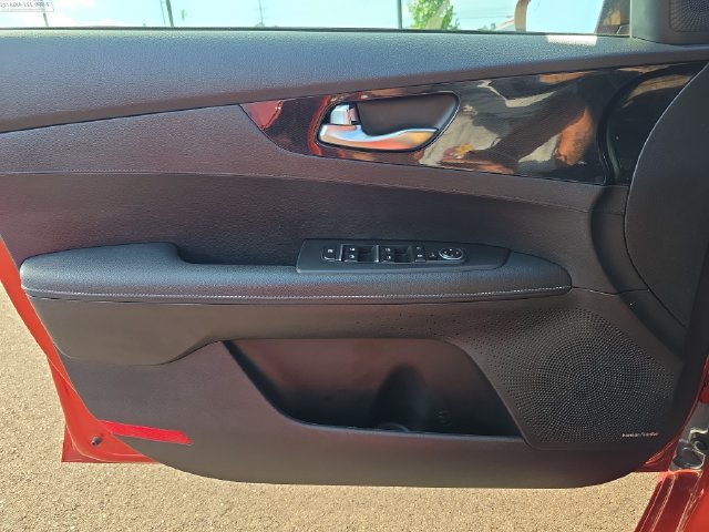 Used 2023 Kia Forte GT-Line w/ GT-Line Premium Package FWD image 18