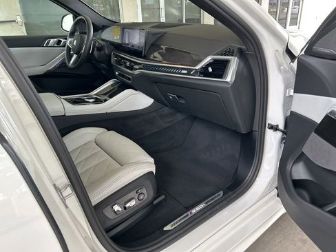 Used 2026 BMW X6 M60i AWD/4WD image 29