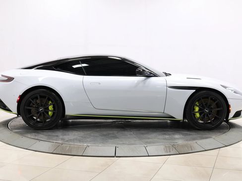 Used 2020 Aston Martin DB11 AMR image 56