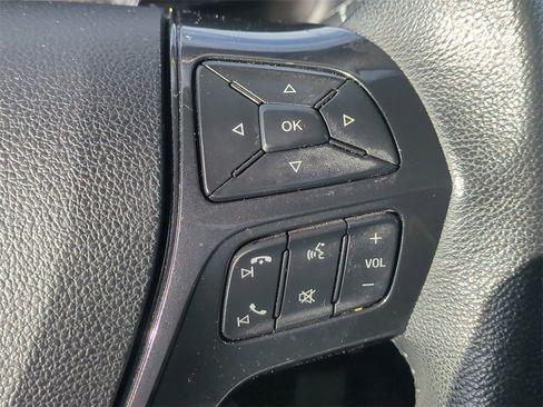 Used 2019 Ford Explorer XLT w/ Equipment Group 202A image 27