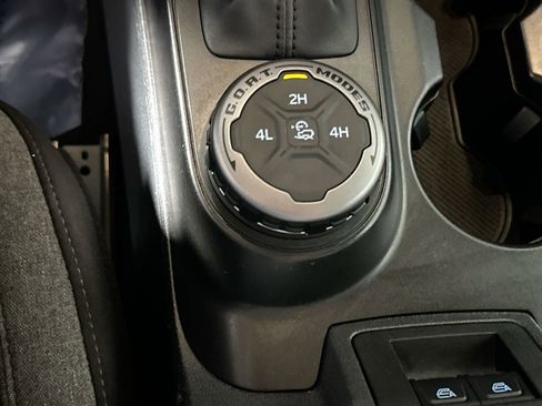 Used 2021 Ford Bronco Big Bend image 25