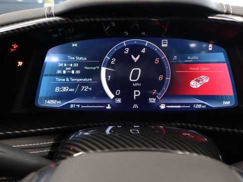 Used 2023 Chevrolet Corvette Stingray Preferred Cpe w/ Z51 Performance Package RWD image 24