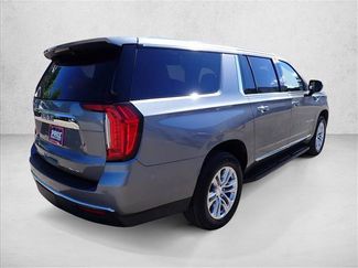 Used 2021 GMC Yukon XL SLT AWD/4WD video 4