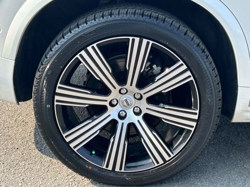 Certified 2023 Volvo XC90 T8 Plus w/ Protection Package Premier AWD/4WD image 9
