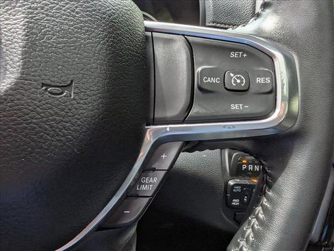Used 2024 RAM 1500 Laramie AWD/4WD image 36