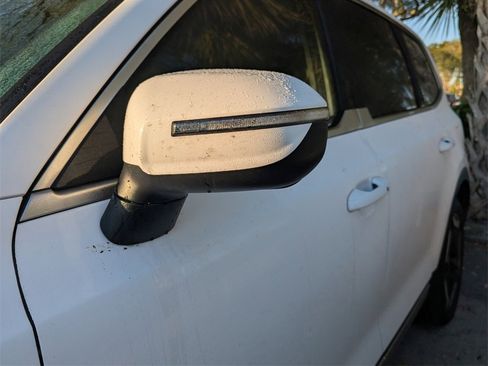 Used 2025 Kia Telluride EX image 19