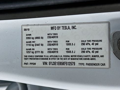 Used 2019 Tesla Model 3 Long Range image 12