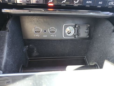 Used 2021 Jeep Grand Cherokee L Limited w/ Trailer Tow Group (B) image 10