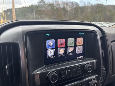 Used 2015 Chevrolet Silverado 1500 LTZ w/ LTZ Plus Package image 17