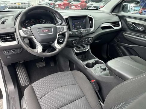 Used 2023 GMC Terrain SLE w/ Elevation Edition FWD image 19