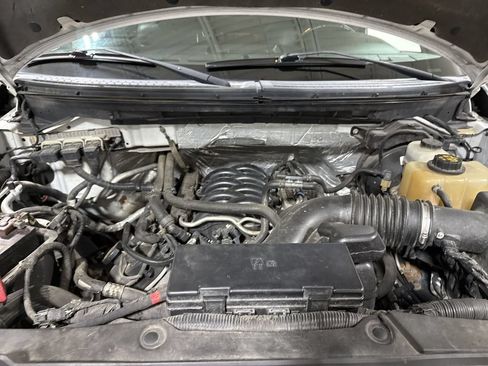 Used 2013 Ford F150 FX4 w/ Luxury Equipment Group AWD/4WD image 24