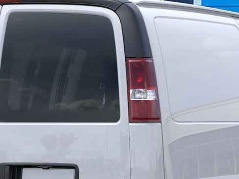 New 2025 Chevrolet Express 2500 w/ Driver Convenience Package RWD image 11