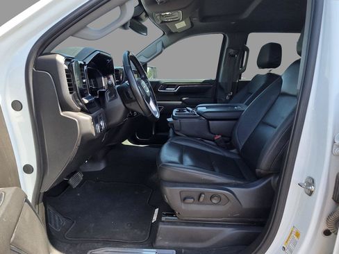 Used 2025 GMC Sierra 1500 SLT RWD image 19