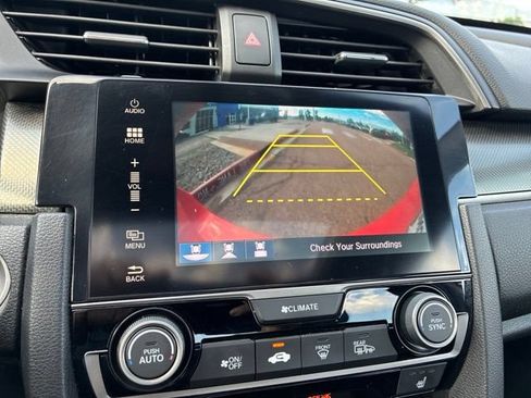 Used 2018 Honda Civic EX image 11