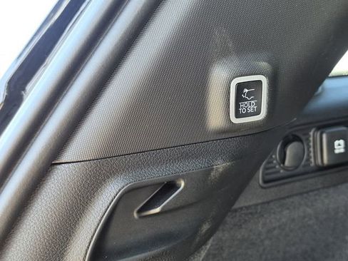 Used 2023 Jeep Grand Cherokee Overland w/ Luxury Tech Group IV RWD image 30